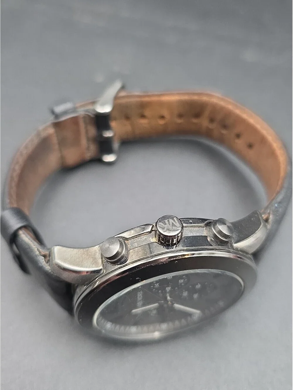 Michael Kors MK-8434 Mens Black Leather Band Watch Used Needs Battery